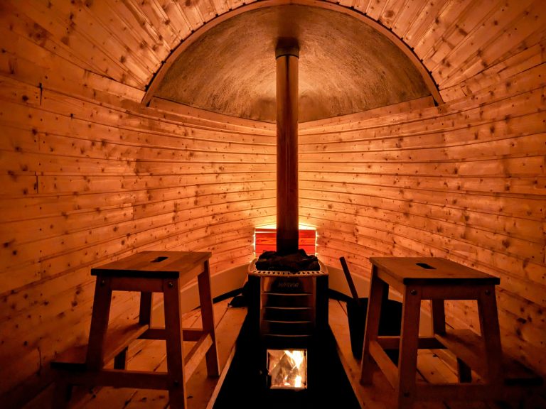 PXL_20221211_001044116.NIGHT3_ (1)