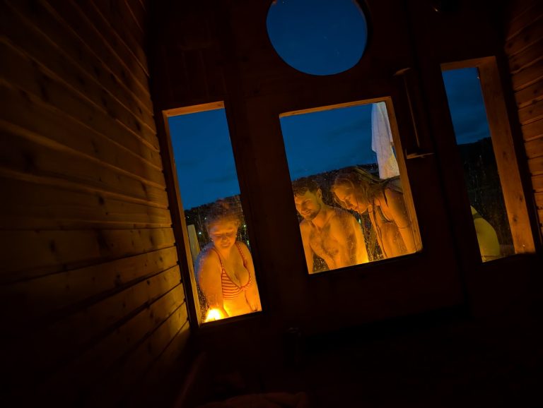 PXL_20250621_214009236